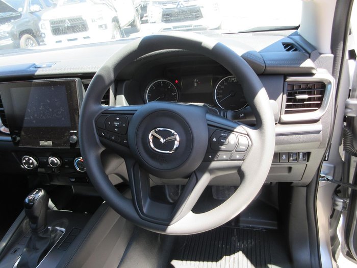 2025 Mazda BT-50 XS