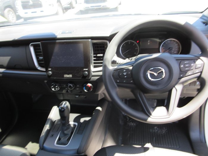 2025 Mazda BT-50 XS