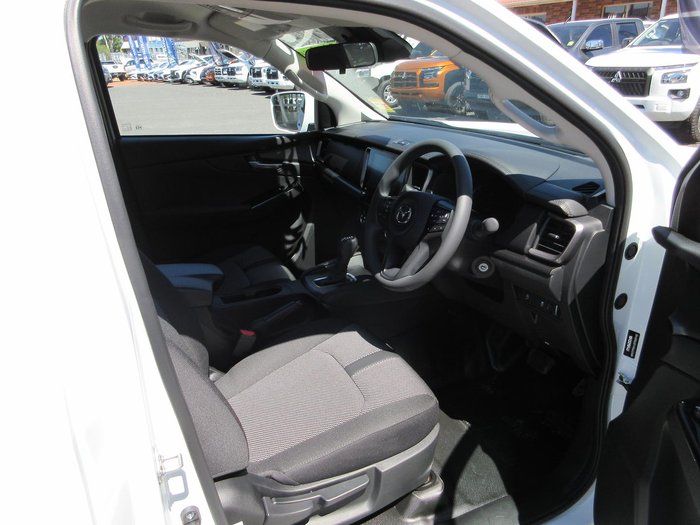 2025 Mazda BT-50 XS