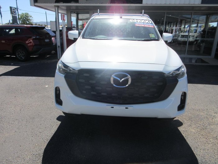 2025 Mazda BT-50 XS