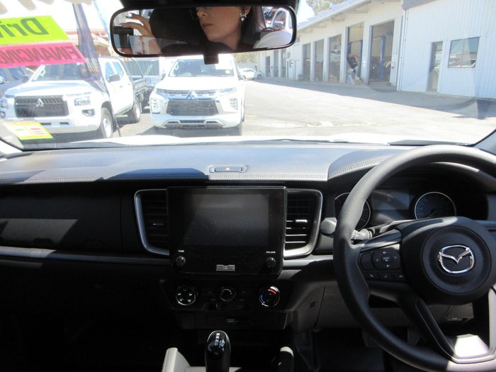 2025 Mazda BT-50 XS