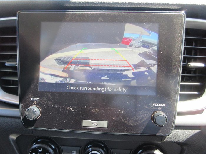2025 Mazda BT-50 XS