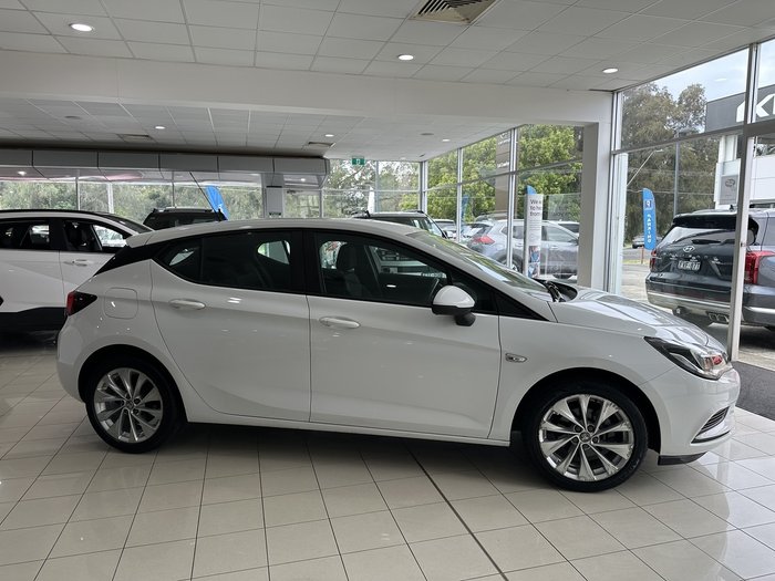 2019 Holden Astra R