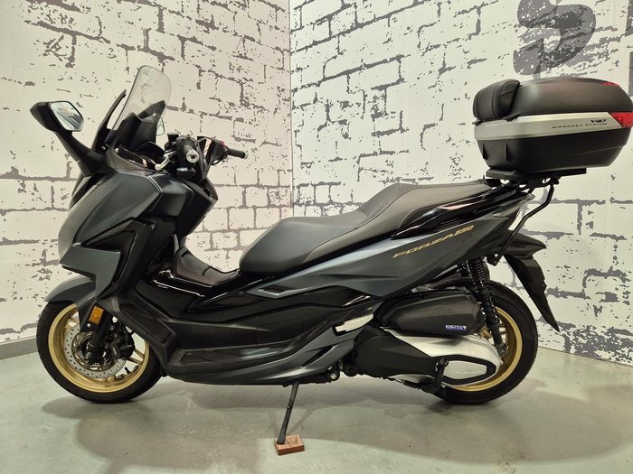 2022 Honda Forza 350 (NSS350) Forza Grey
