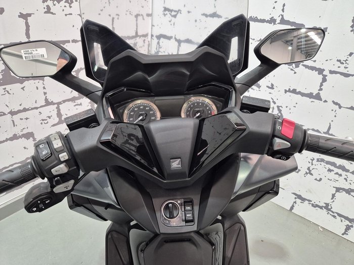 2022 Honda Forza 350 (NSS350) Forza Grey