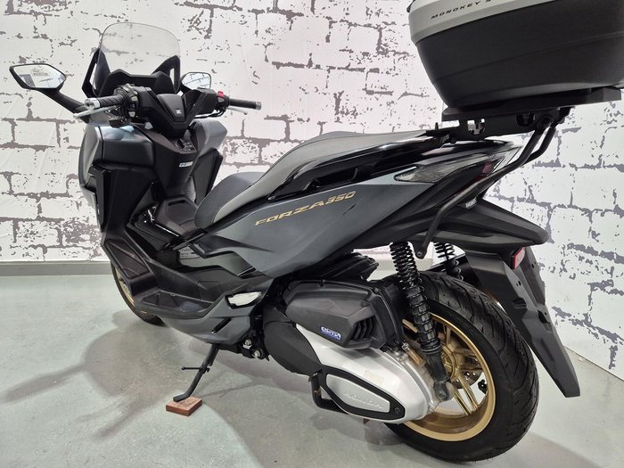 2022 Honda Forza 350 (NSS350) Forza Grey
