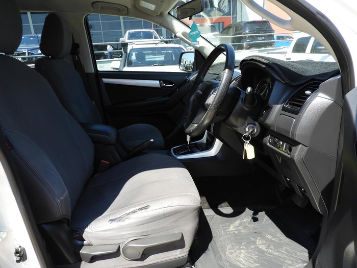 2017 Isuzu MU-X LS-M