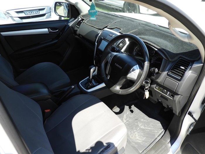 2017 Isuzu MU-X LS-M