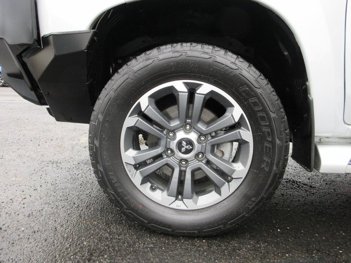 2020 Mitsubishi Triton GLX-R