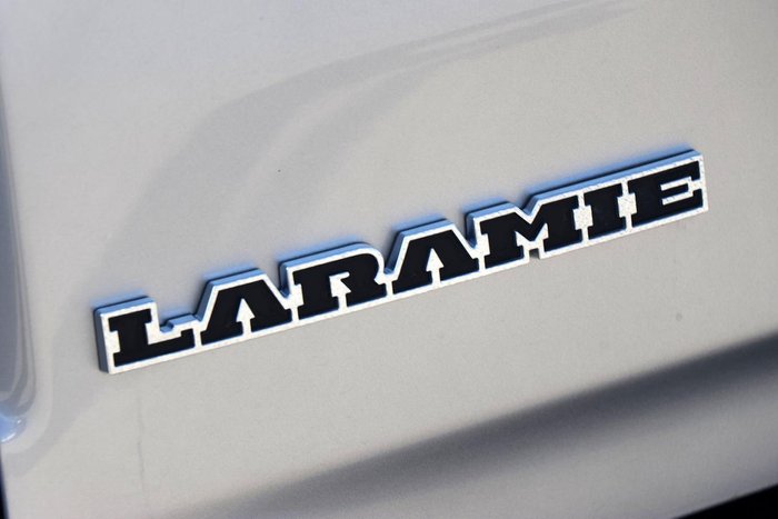 2022 RAM 1500 Laramie RamBox DT MY22 4X4 Dual Range Billet Silver