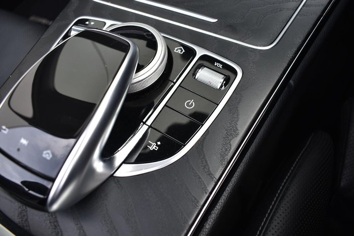 2019 Mercedes-Benz C-Class C300 A205 Obsidian Black