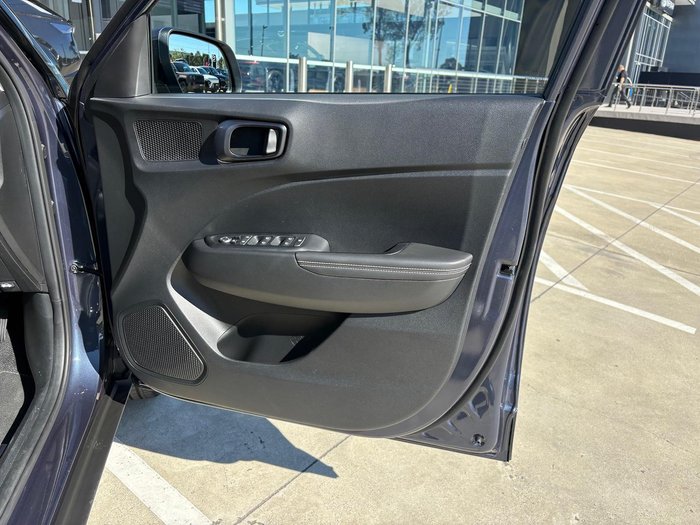 2025 Hyundai Venue Active