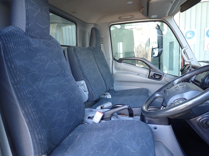 2020 HINO 300 716