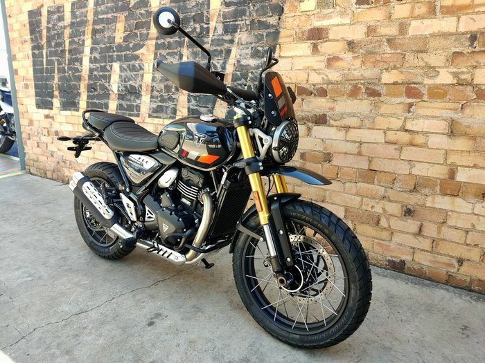 2026 TRIUMPH SCRAMBLER 400 XC DUAL PURPOSE STORM GREY
