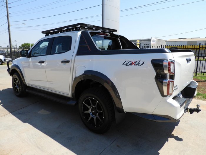 2022 Isuzu D-MAX X-TERRAIN
