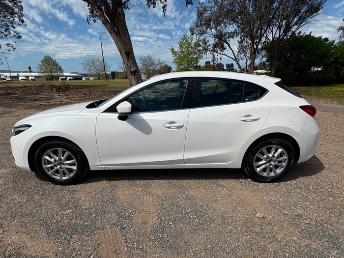2017 Mazda 3 Maxx