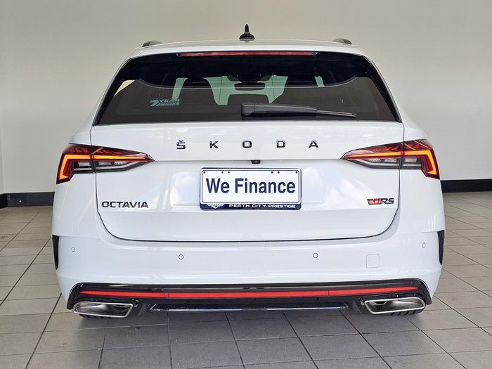 2024 SKODA Octavia RS NX MY24 Moon White