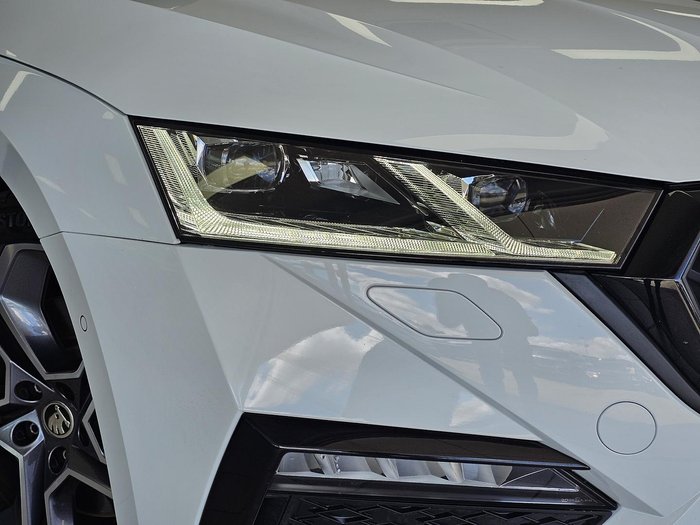 2024 SKODA Octavia RS NX MY24 Moon White