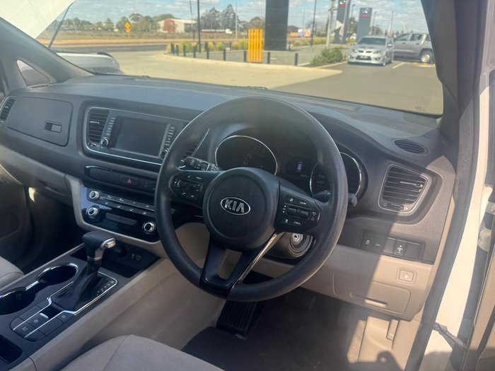 2019 Kia Carnival S
