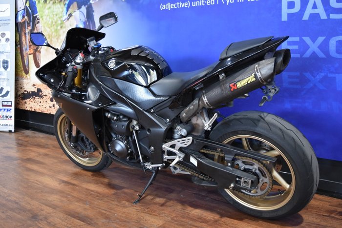 2009 Yamaha YZF-R1 Black