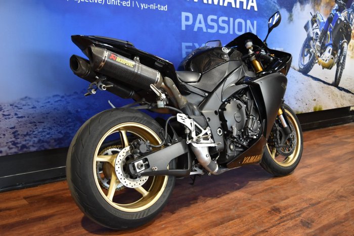 2009 Yamaha YZF-R1 Black