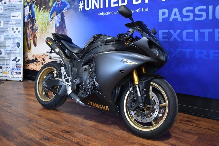 2009 Yamaha YZF-R1 Black