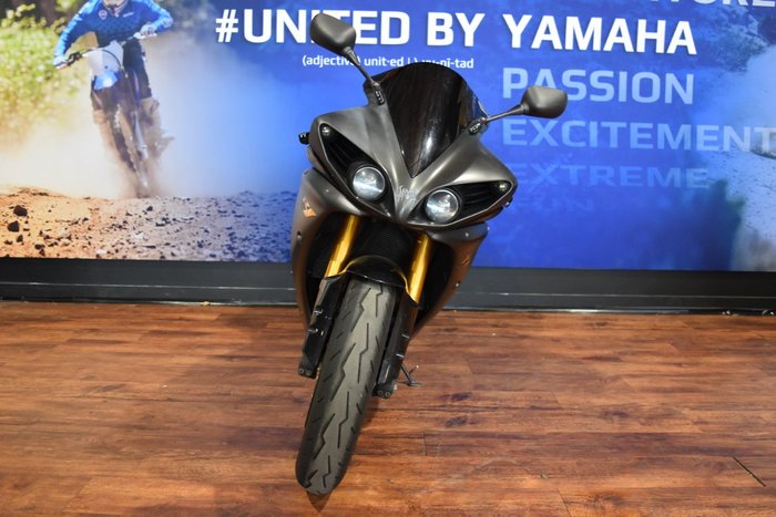 2009 Yamaha YZF-R1 Black