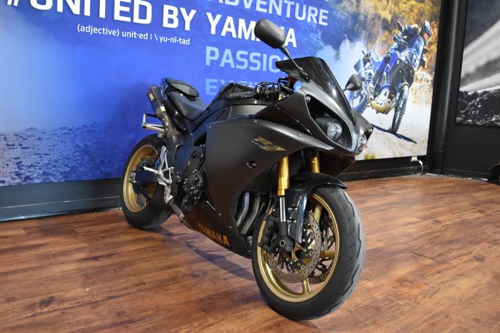 2009 Yamaha YZF-R1 Black
