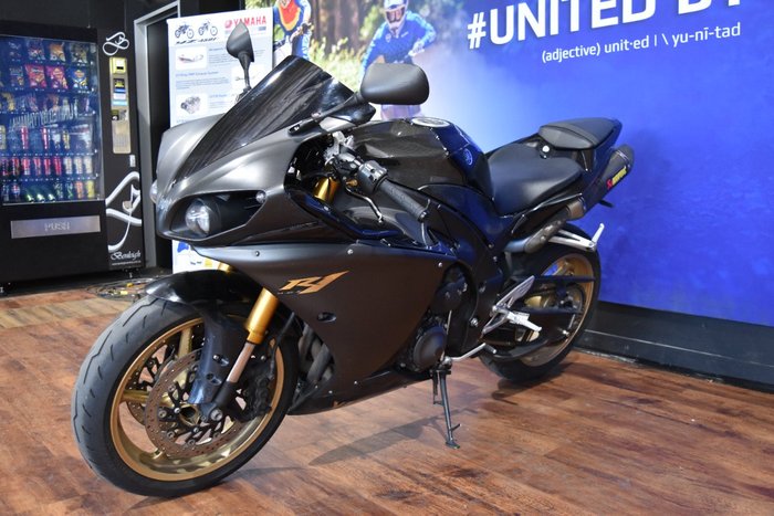 2009 Yamaha YZF-R1 Black