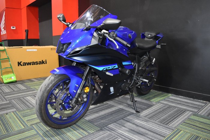 2024 Yamaha YZF-R7HO Blue
