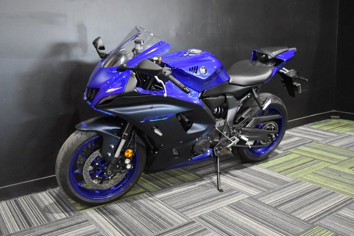 2022 Yamaha YZF-R7LA Blue