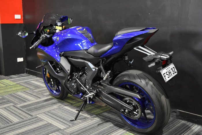 2022 Yamaha YZF-R7LA Blue