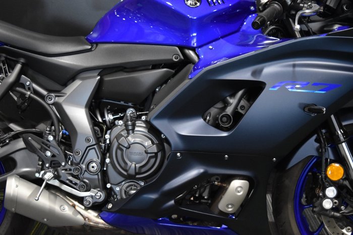 2022 Yamaha YZF-R7LA Blue