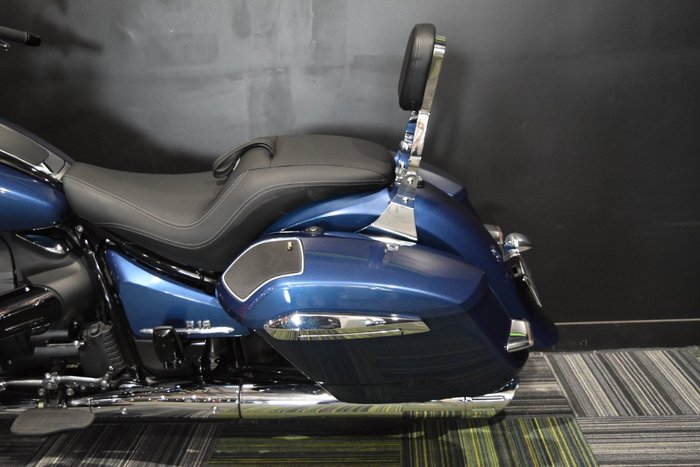 2024 BMW Motorrad R 18 B Blue