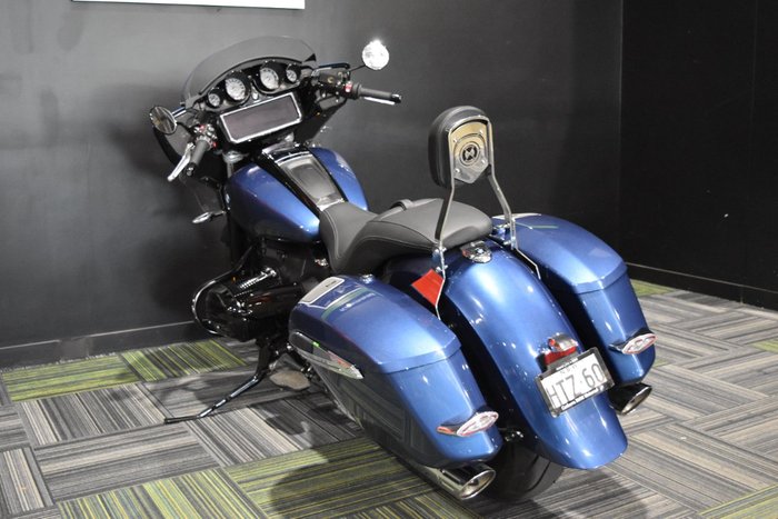2024 BMW Motorrad R 18 B Blue