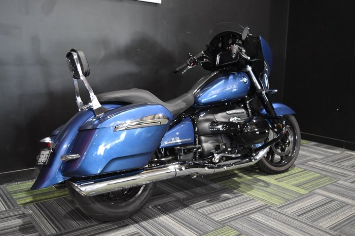 2024 BMW Motorrad R 18 B Blue
