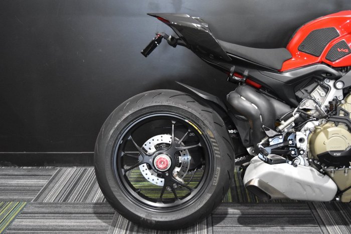2011 Ducati STREETFIGHTER S Red
