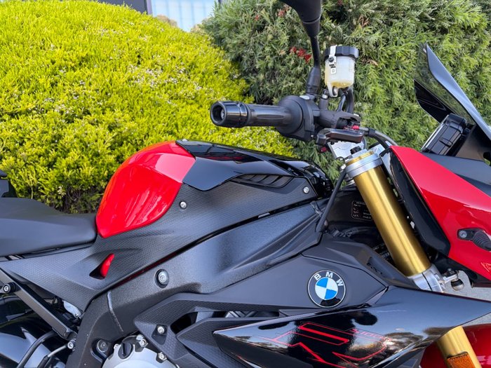2017 BMW Motorrad S 1000 R