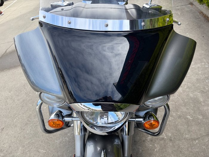 2010 Kawasaki VULCAN 1700 VOYAGER (ABS) Silver