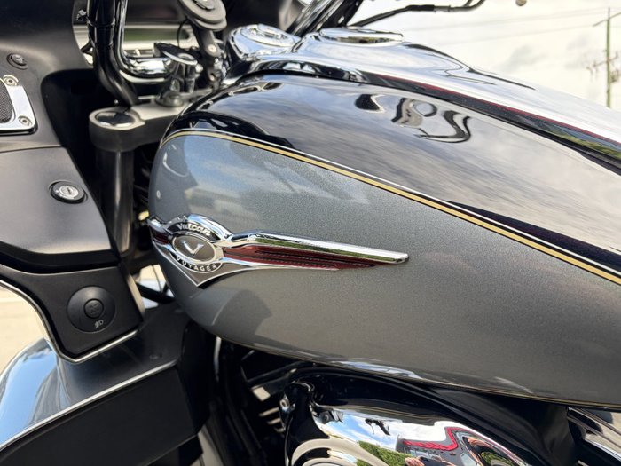 2010 Kawasaki VULCAN 1700 VOYAGER (ABS) Silver