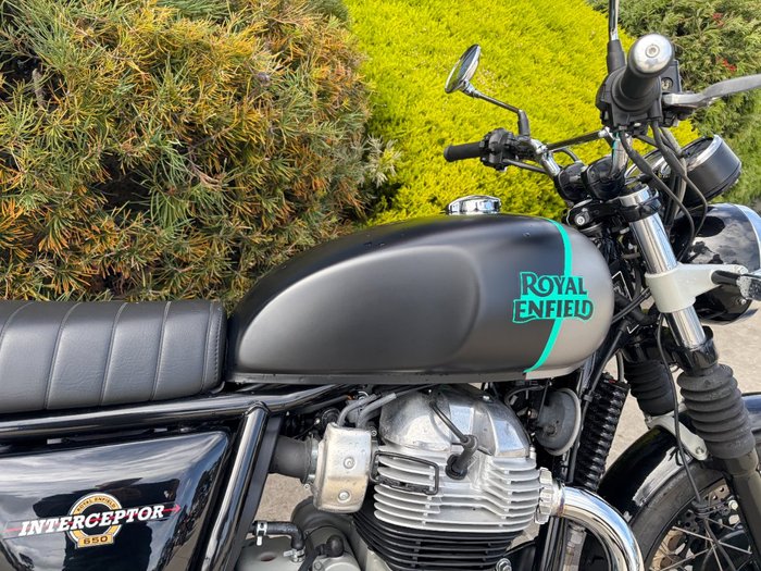 2022 Royal Enfield INTERCEPTOR 650 E5 CUSTOM DOWNTOWN DRAG