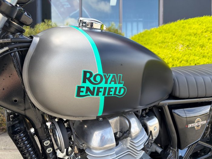 2022 Royal Enfield INTERCEPTOR 650 E5 CUSTOM DOWNTOWN DRAG