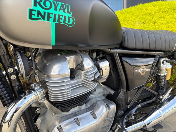 2022 Royal Enfield INTERCEPTOR 650 E5 CUSTOM DOWNTOWN DRAG