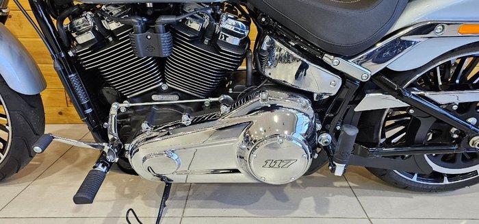 2023 Harley-davidson FXBR BREAKOUT (117) ATLAS SLV MTLIC