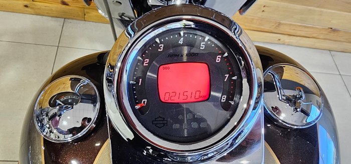 2011 Harley-davidson FLSTSE2 CVO SOFTAIL CONVT BROWN