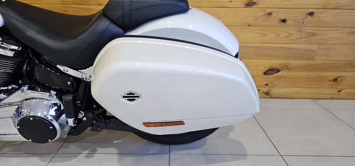 2022 Harley-davidson FLSB SPORT GLIDE (107) WHITE SAND PEARL