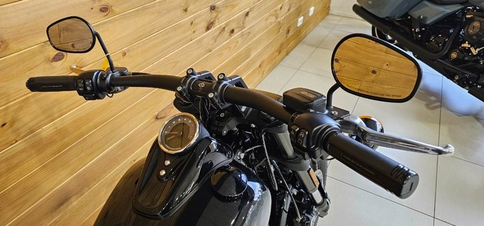 2022 Harley-davidson FXFBS FAT BOB (114) Black