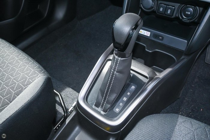 2025 Suzuki Swift Hybrid GLX UZ Pure White