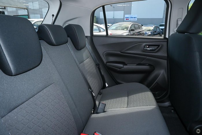 2025 Suzuki Swift Hybrid GLX UZ Pure White