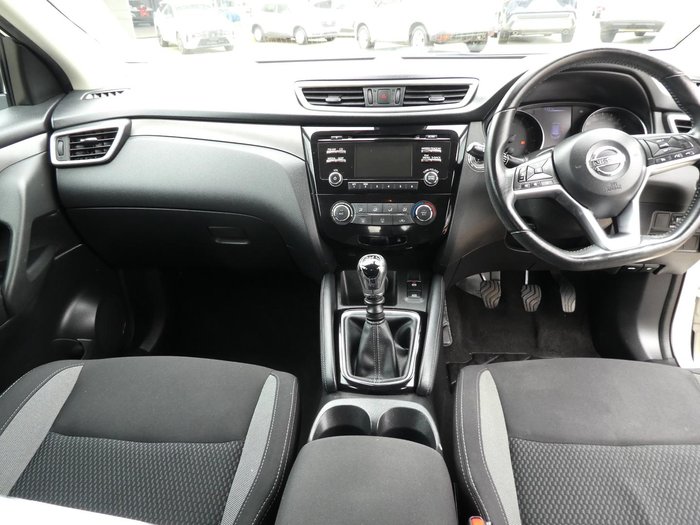 2018 Nissan QASHQAI ST